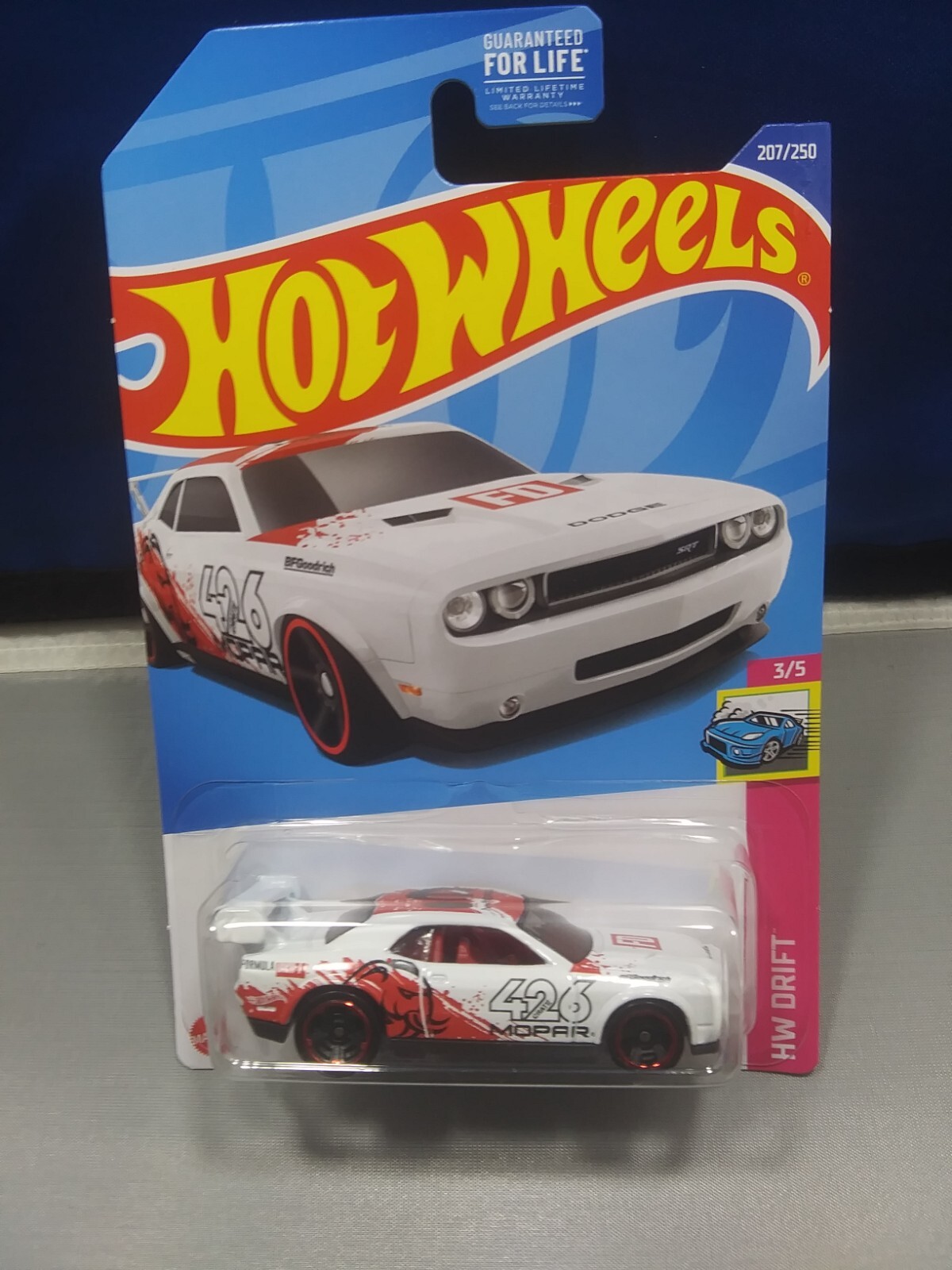 Hot Wheels Dodge Challenger Drift Car HW Drift #3/5 White Diecast 1:64 Scale New
