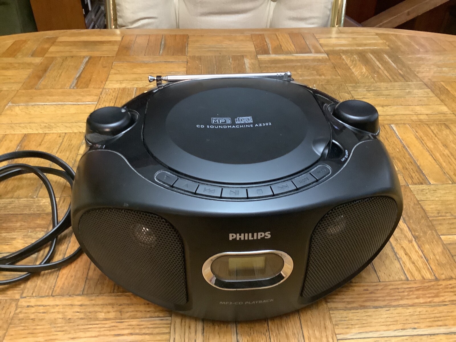 Vintage radio lots – CHOOSE ONE – from 4 family estates