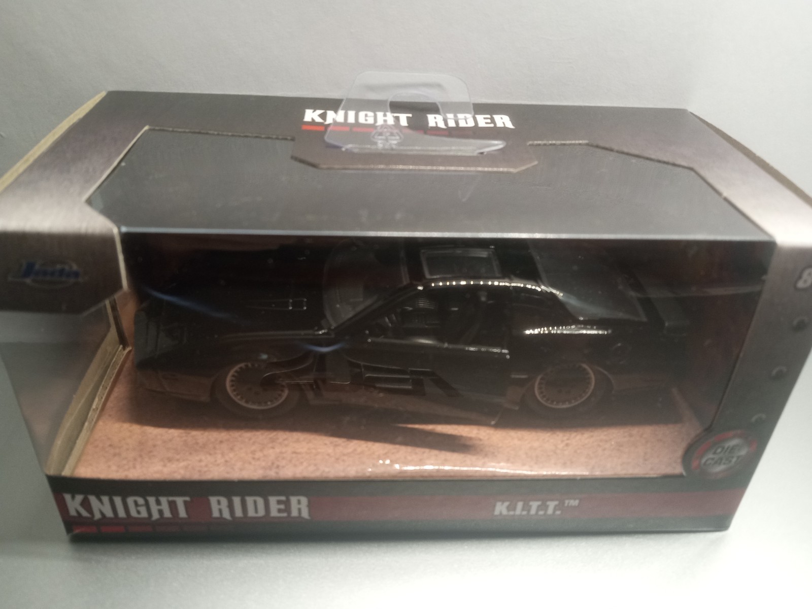 Knight Rider K.I.T.T. Diecast 1:32 Scale Diecast Jada Dent On Plastic Blister